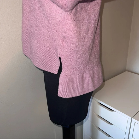 Anthropologie Mauve Dusty Rose Pink V Neck Boxy Relaxed Fit Merino Wool Sweater - Picture 6 of 8
